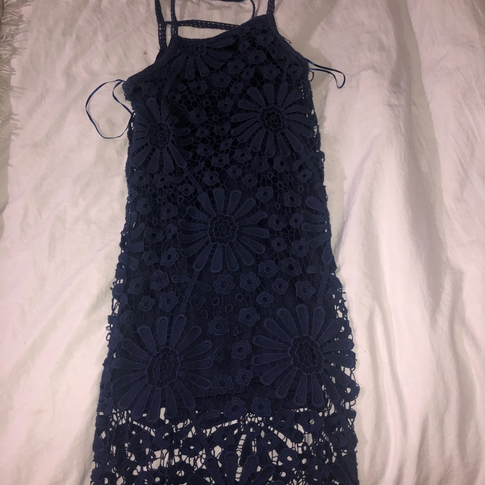 DRESS FORUM lace fitted dress M - Picture 2 of 5
